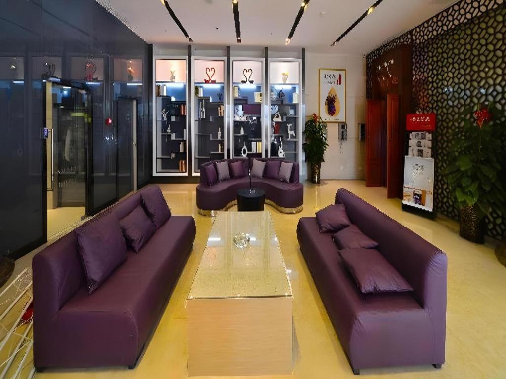 Lavande Hotel (Leshan High-Speed Railway Wanda Plaza) 57/69