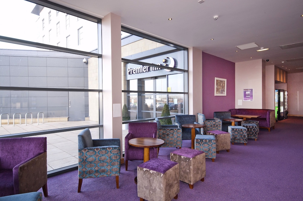 Premier Inn Edinburgh Park (The Gyle) 30/54