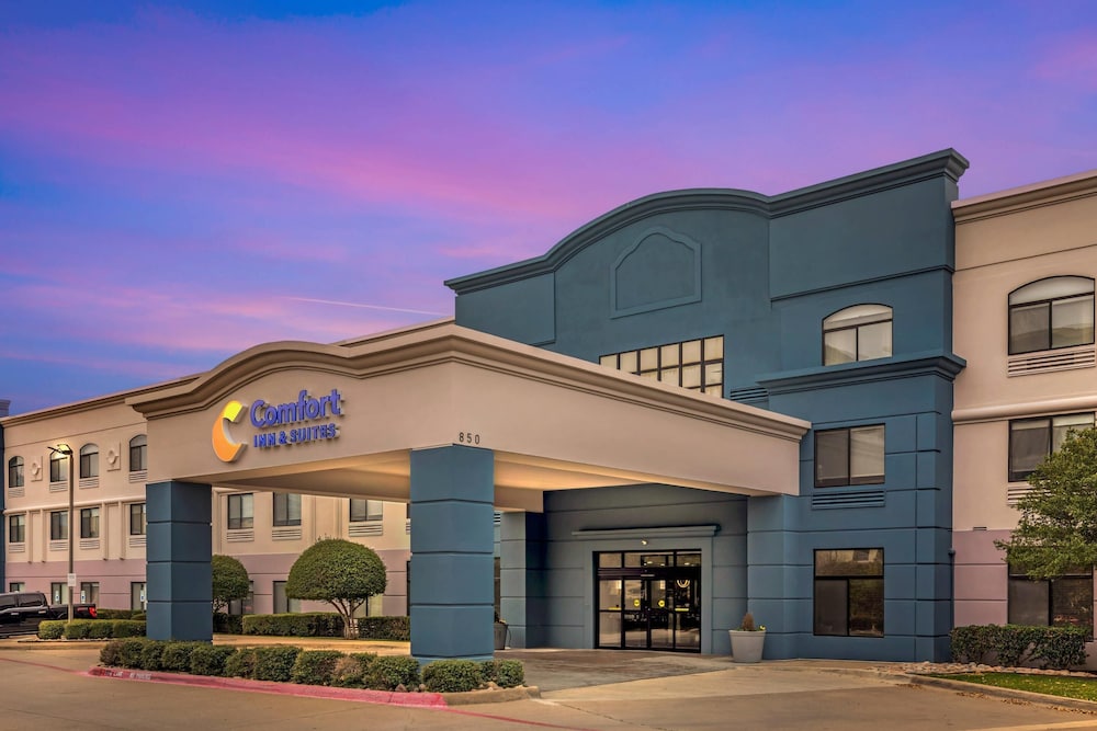 温德姆达拉斯拉斯科林纳斯温盖特酒店(Comfort Inn & Suites Irving Las Colinas DFW) 图片4