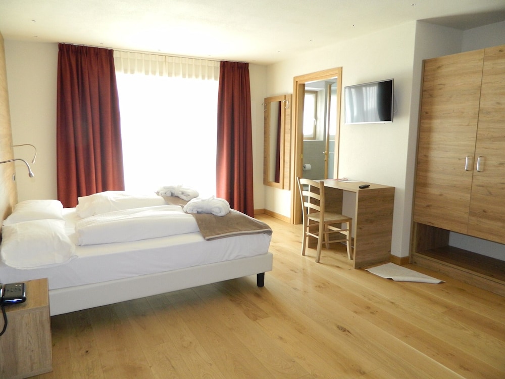 Alba Alpine Hotel 16/71