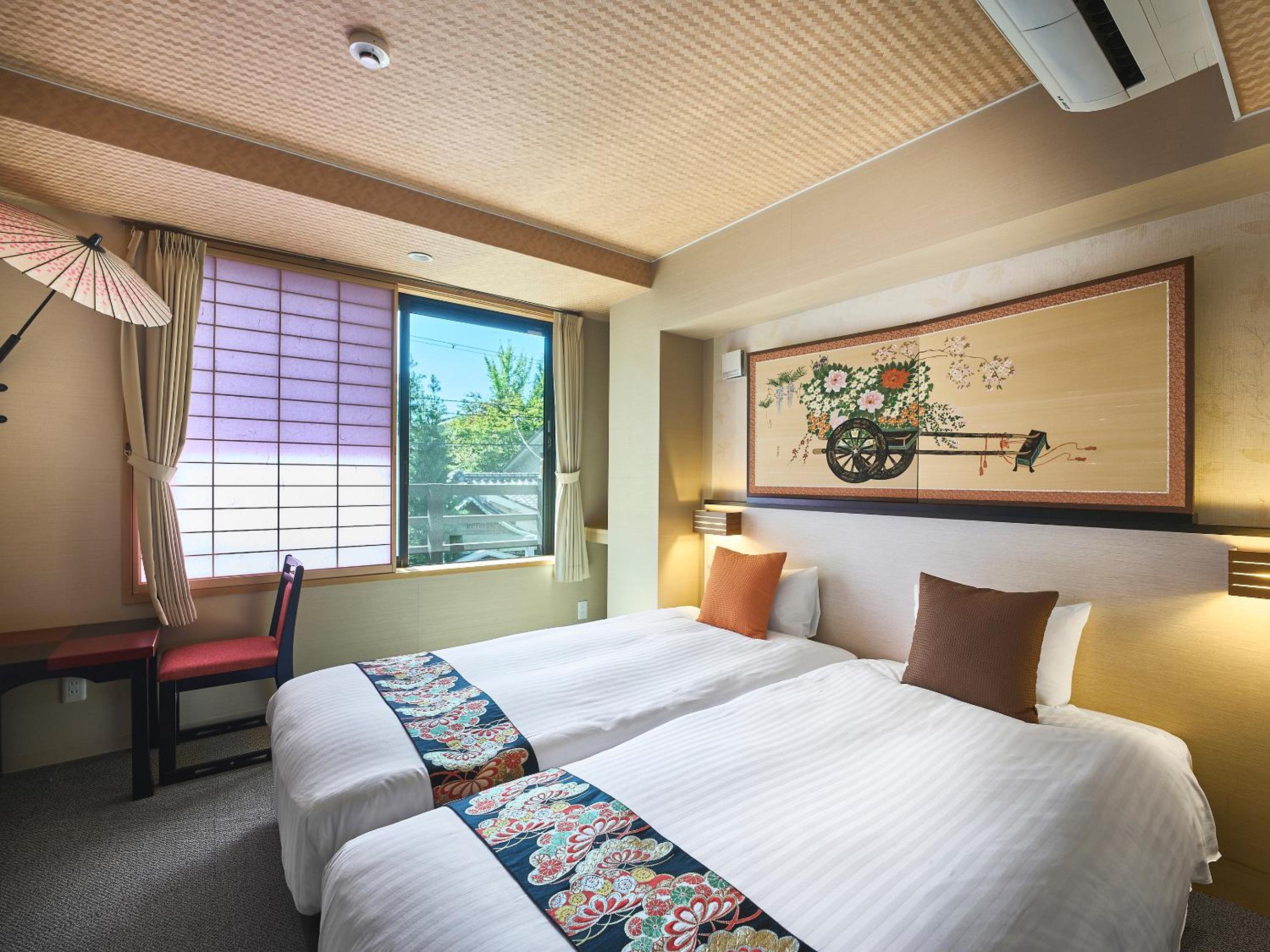 PREMIUM, TWIN BEDS