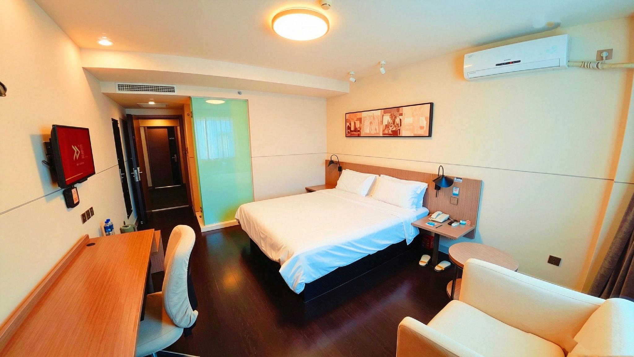 Jinjiang Inn Select (Tianjin Binhai New Area Foreign Goods Market) 26/50