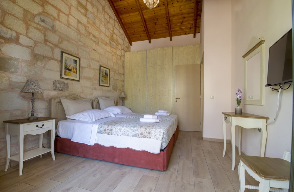 2 BEDROOMS, SUPERIOR, VILLA, PRIVATE POOL