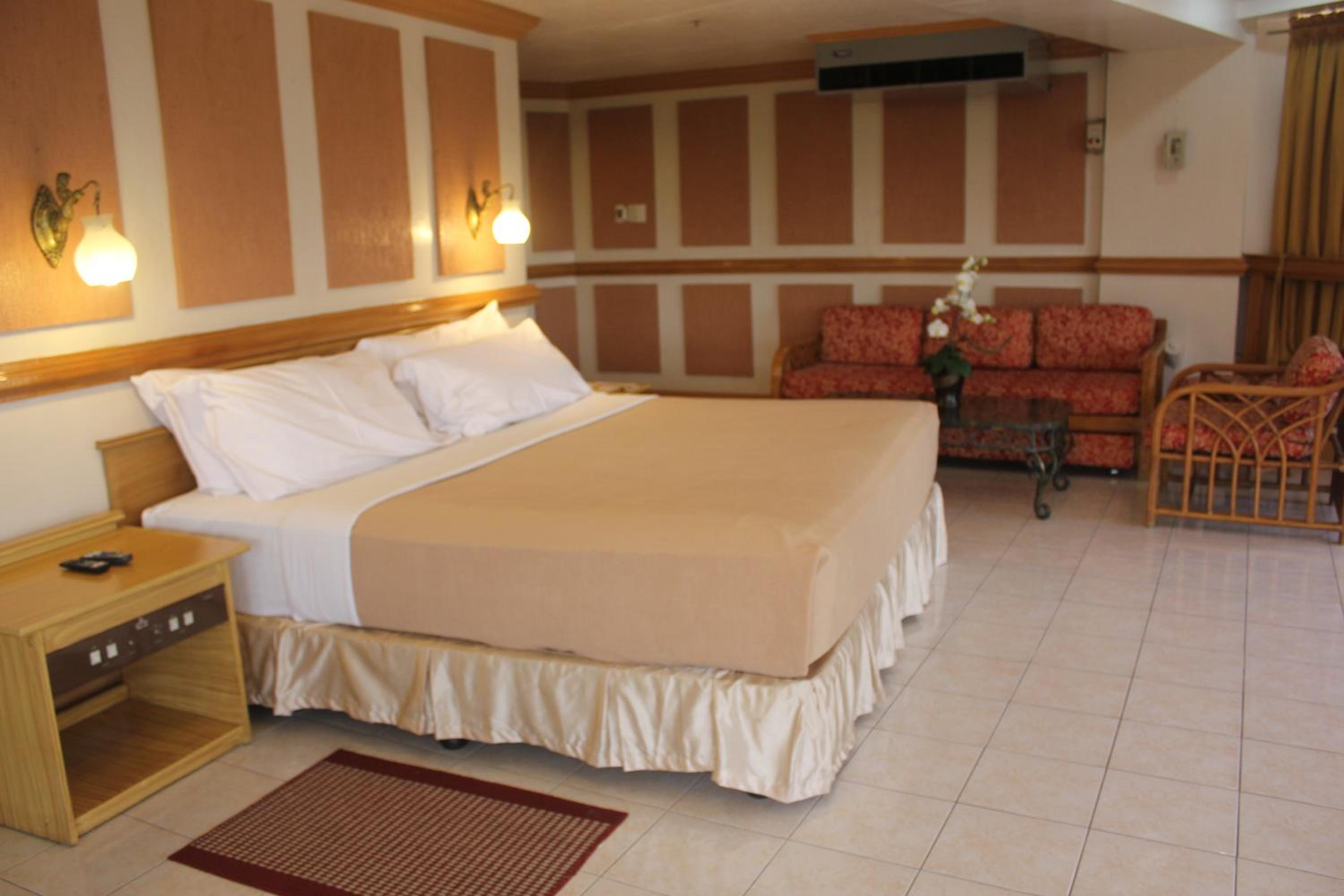 Elegant, Suite