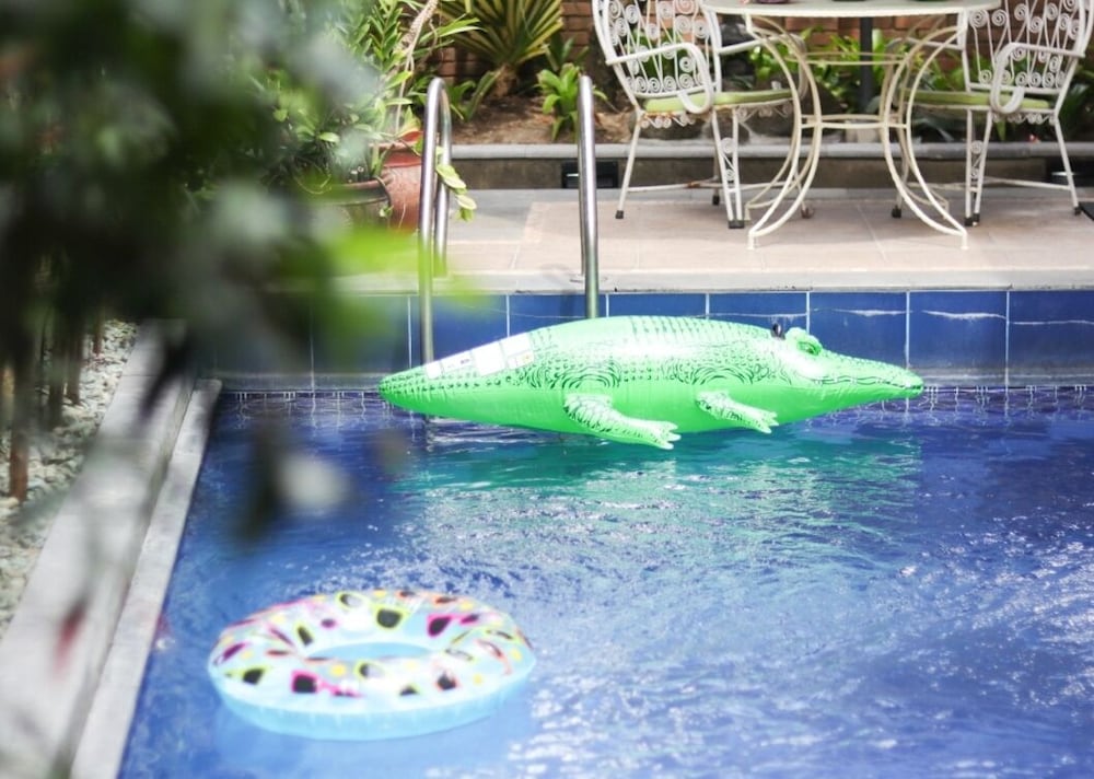 Le Krasak Boutique Hotel 36/38