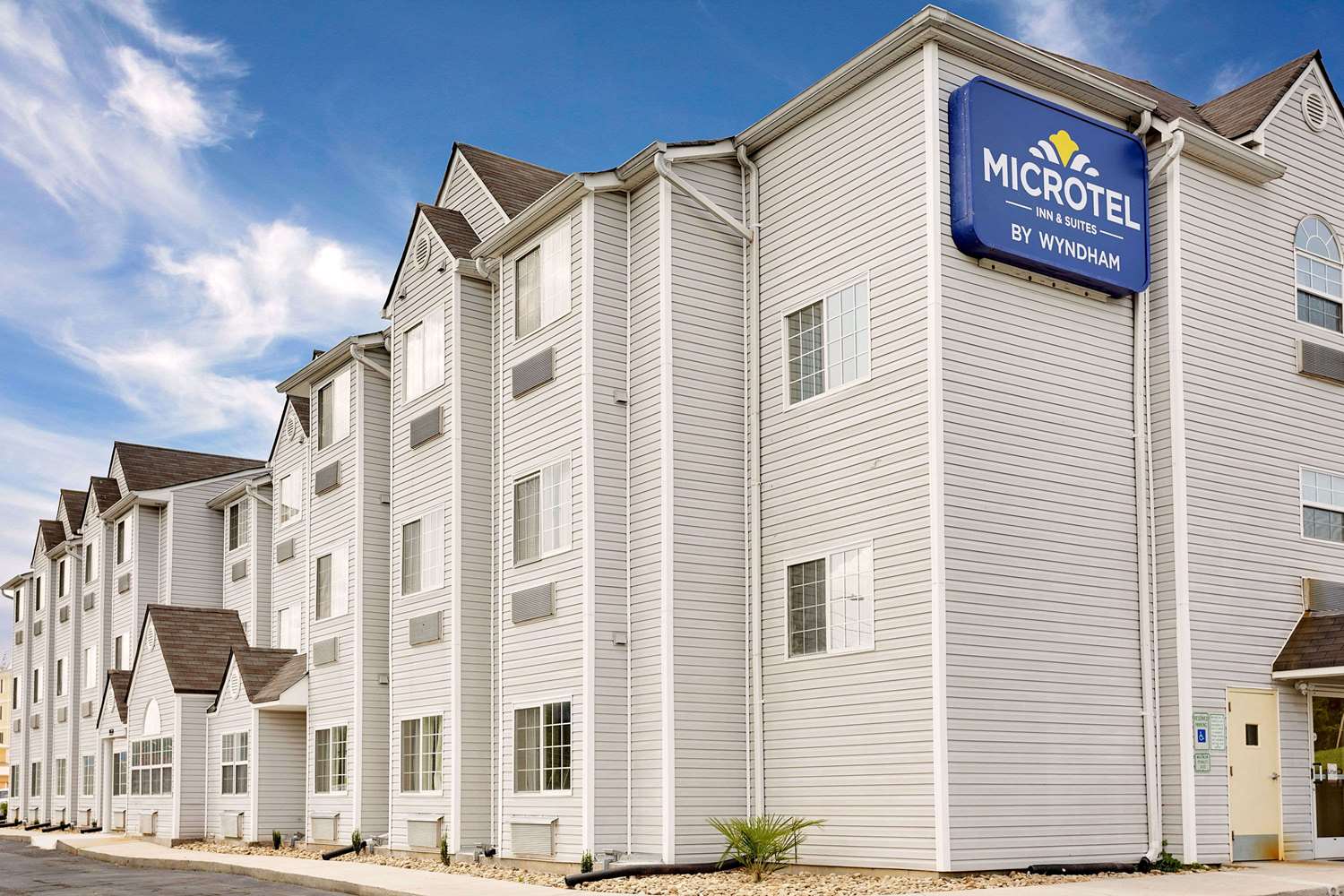 Microtel Inn & Suites By Wyndham Thomasville/High Point/Lexi 2/15
