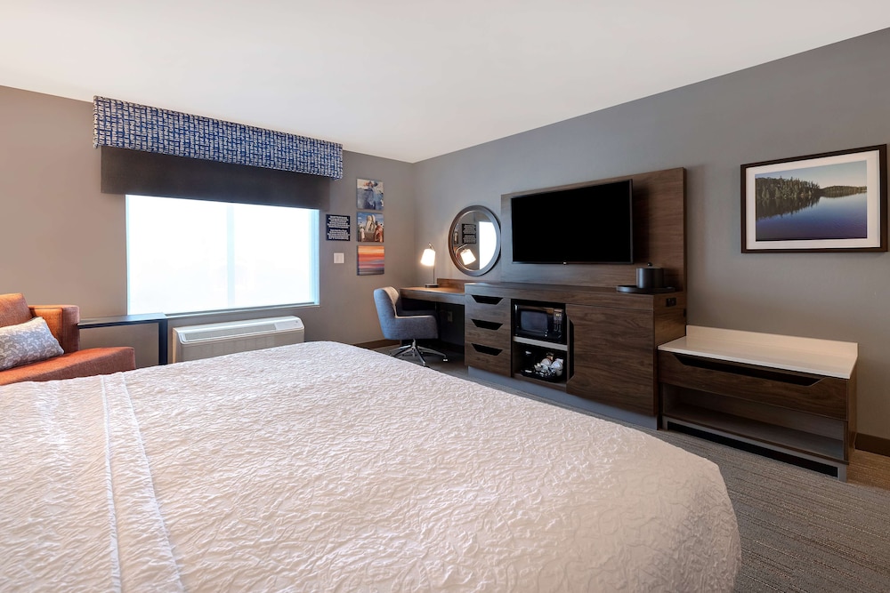 Hampton Inn Crown Point 15/47