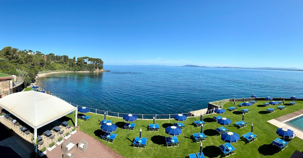 Hotel Villa Domizia 47/58