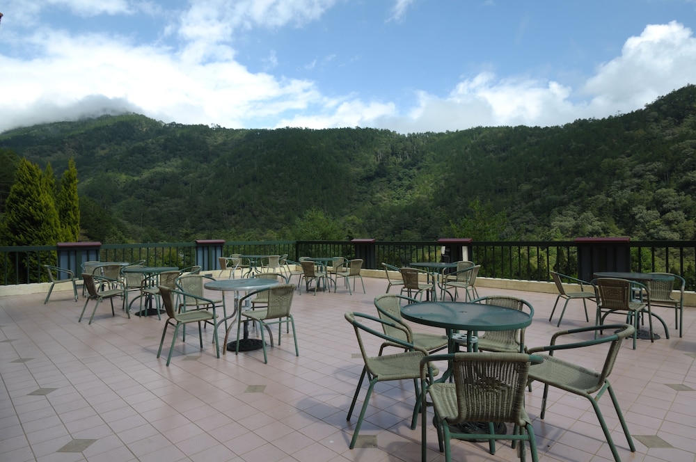 Hoya Resort Hotel Wuling 30/33