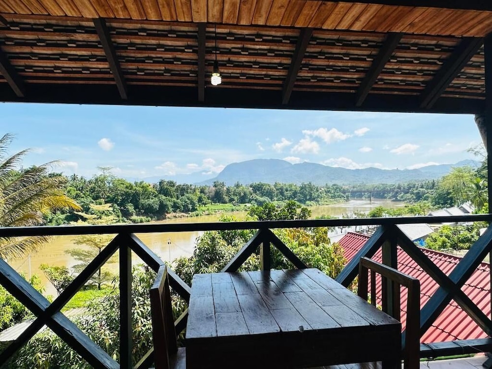 Villa Kingkham Riverside 59/69