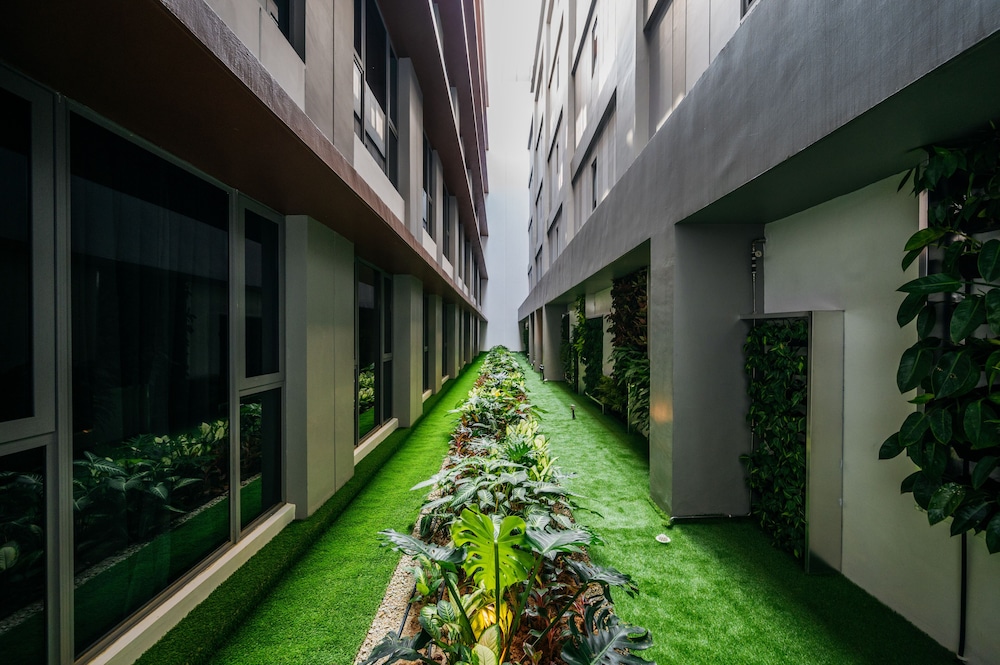 Mercure Singapore Tyrwhitt 75/78