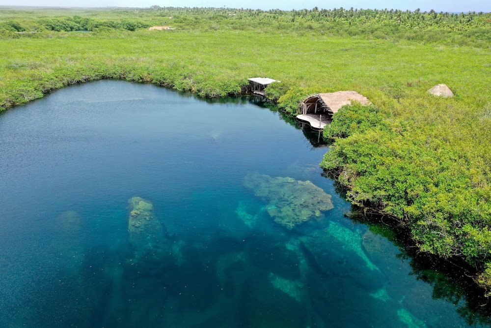 Cormoran Hotel Boutique & Cenote 28/48