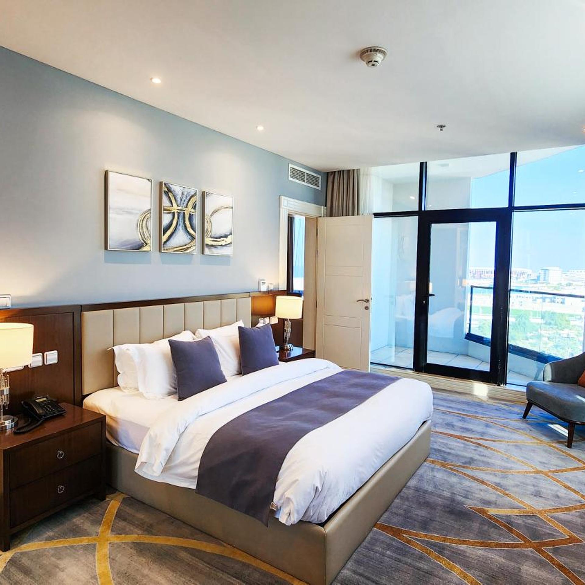 GRAND SUITE CITY VIEW
