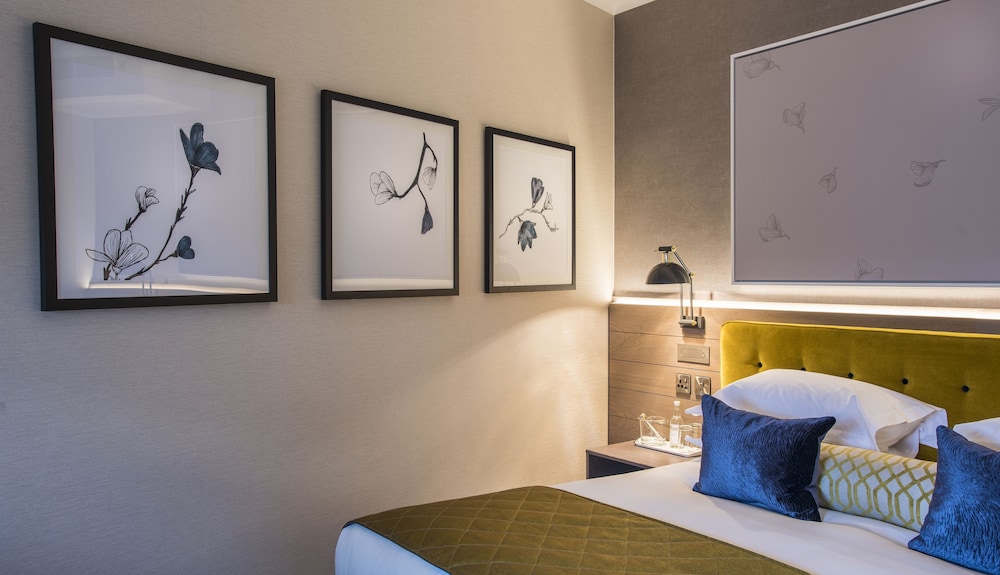 Sloane Place 26/45
