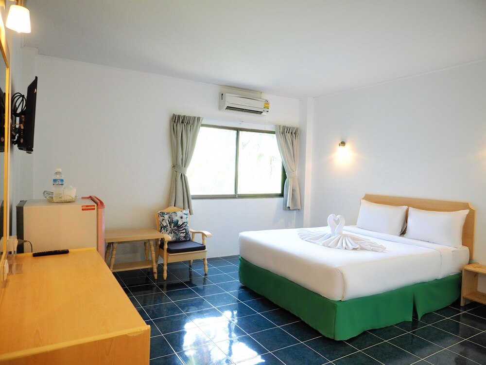 Siri Hotel Phuket 16/45
