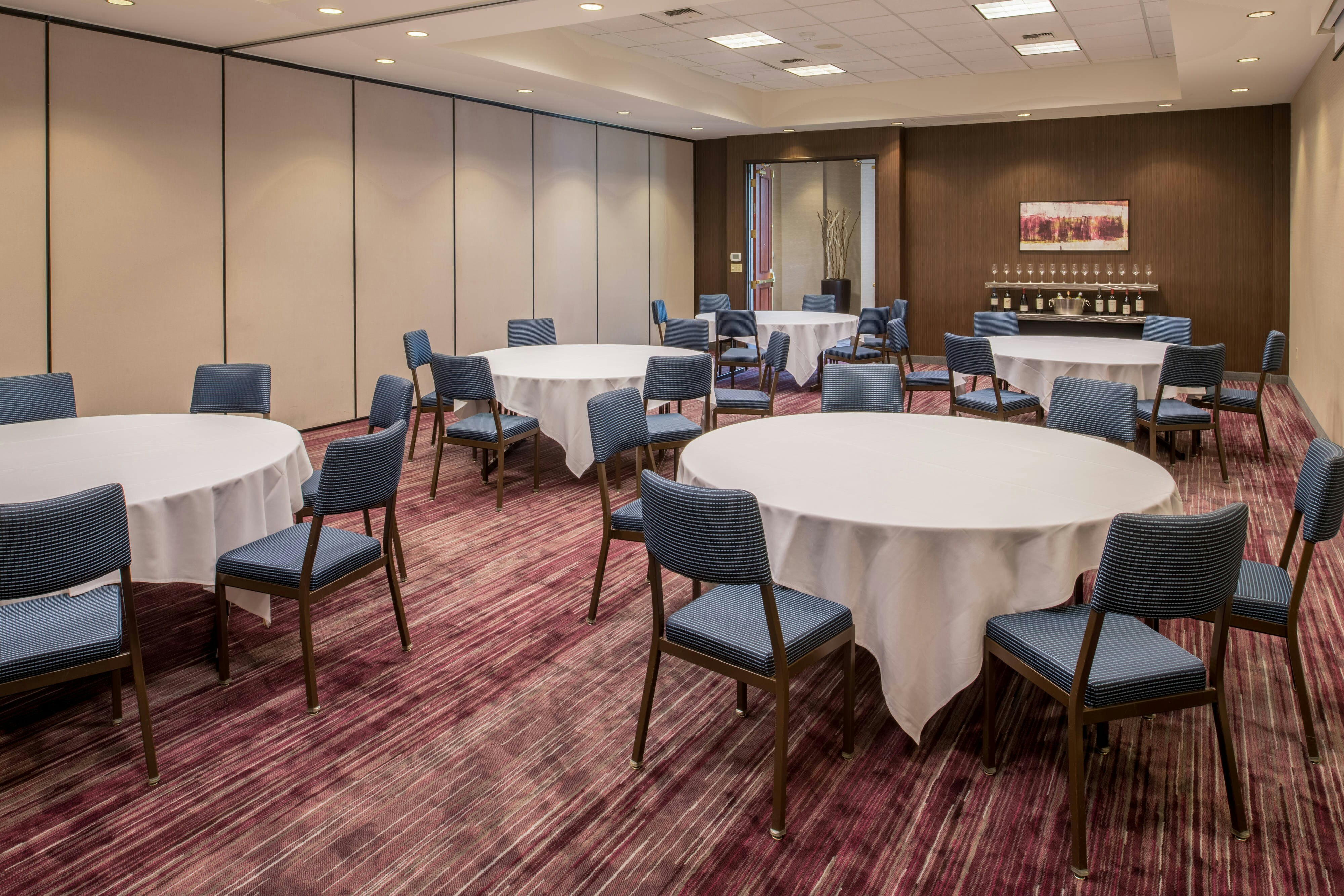 Courtyard By Marriott Seattle Federal Way 16/16