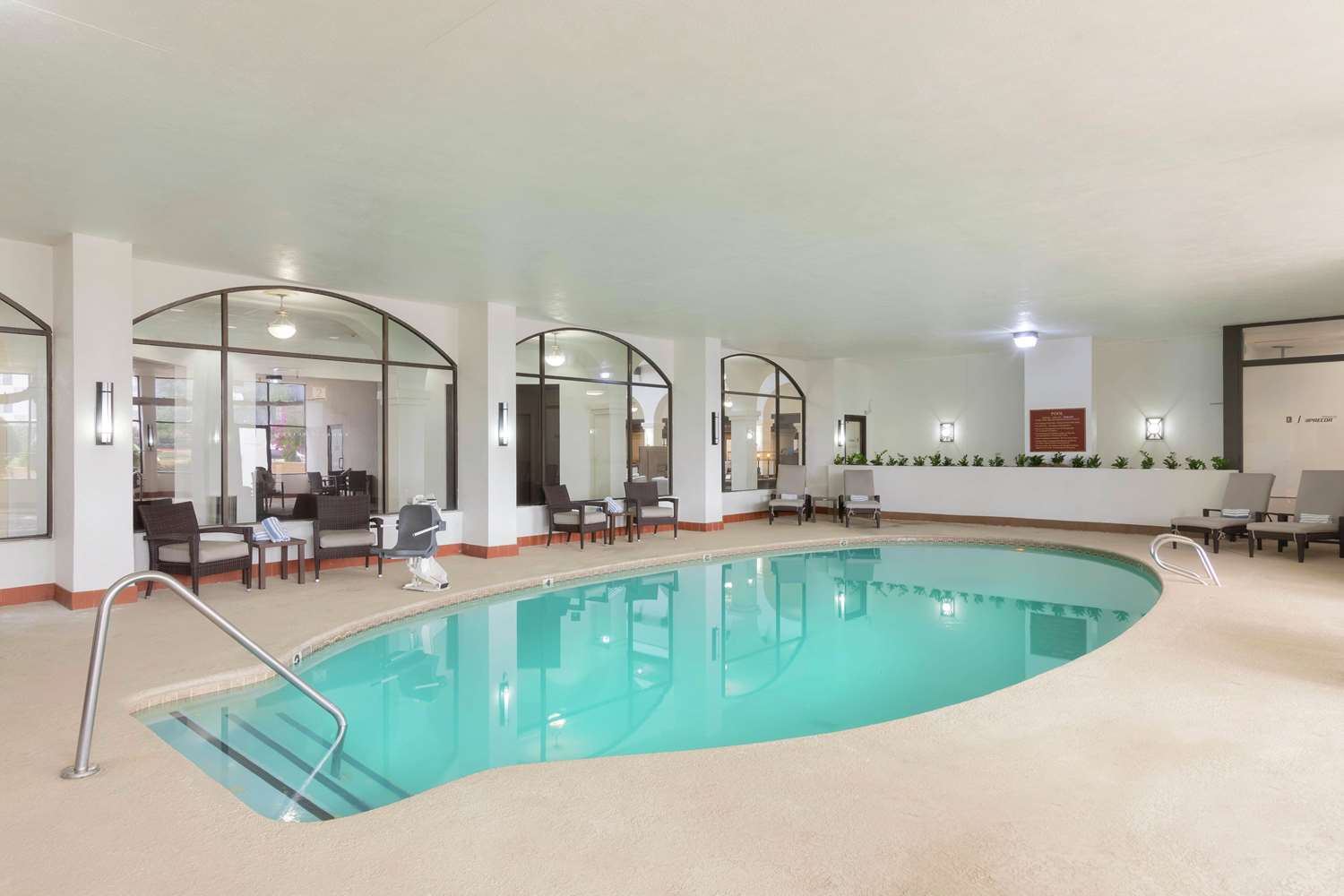 swimming pool spa