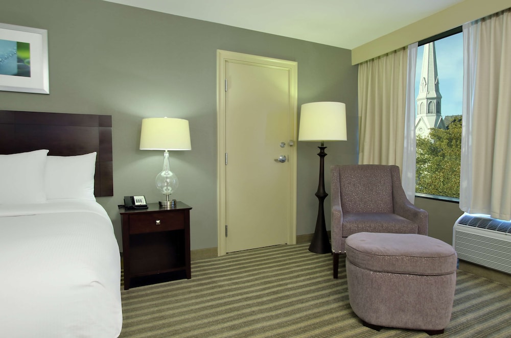 DoubleTree by Hilton Hotel Newark Ohio 39/65