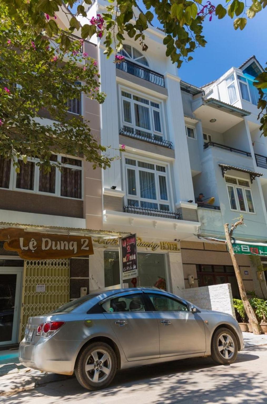 Uyen Phuong Hotel 43/50