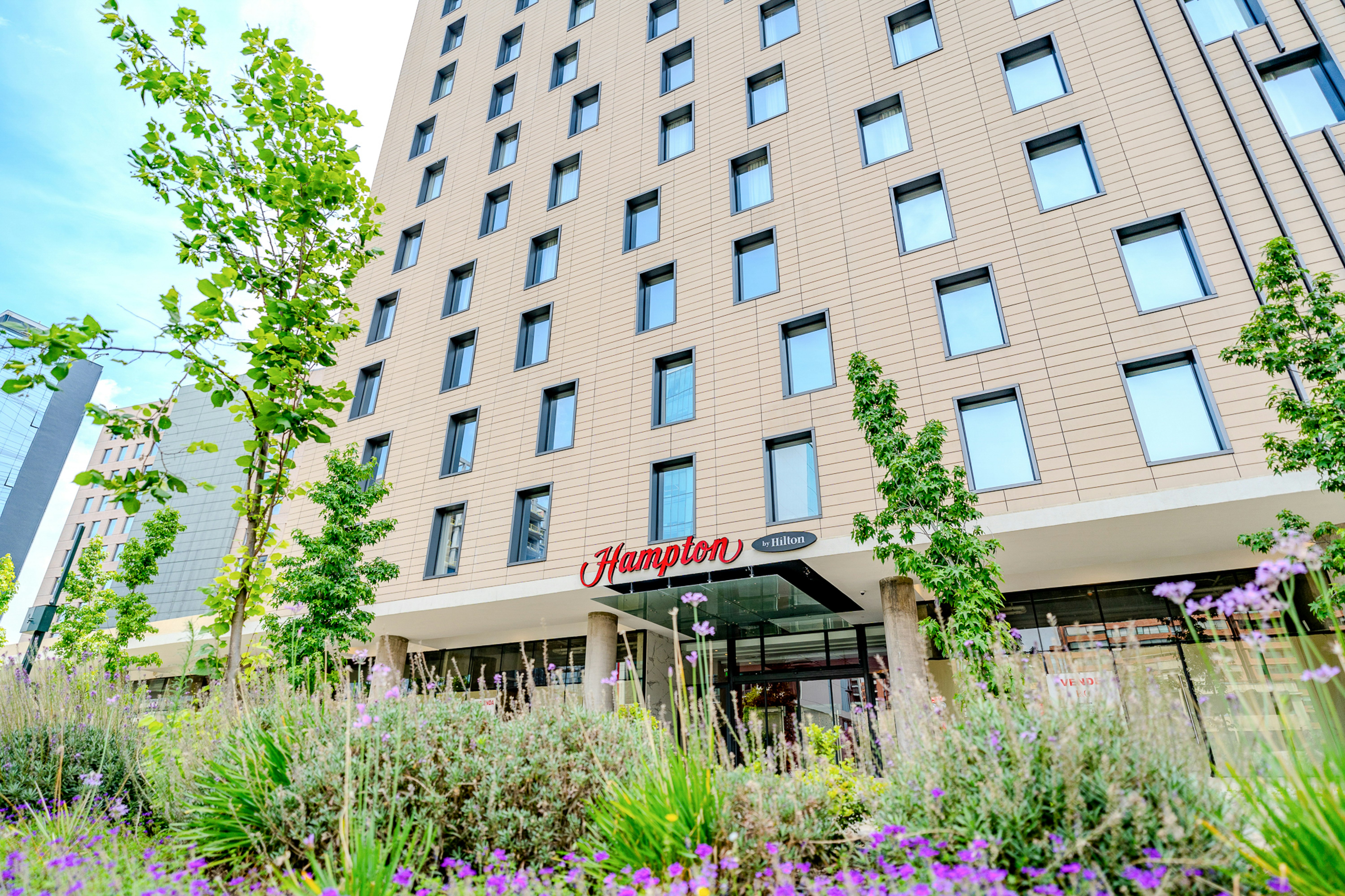 Hampton by Hilton Santiago Las Condes 11/66