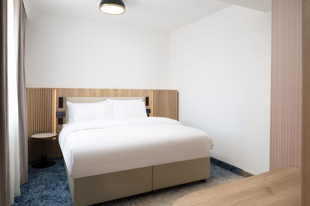 Courtyard By Marriott Cluj-Napoca Downtown 3/46