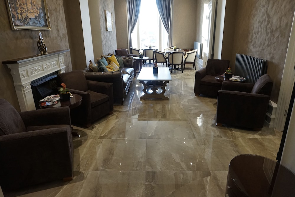Halvard Hotel 28/50
