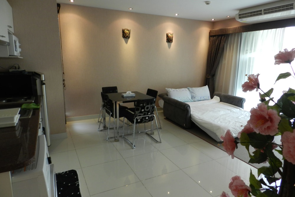 Apartments Alex Group Neocondo Pattaya 20/100