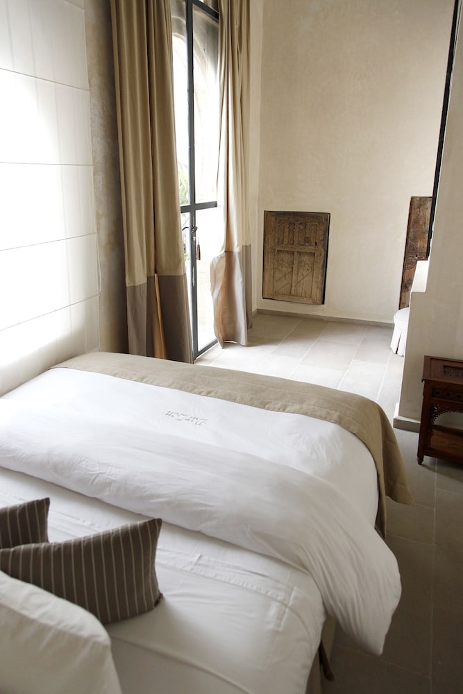 Riad Dar Zen 8/48