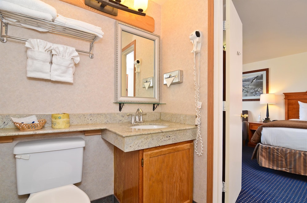 Best Western Valdez Harbor Inn 11/44