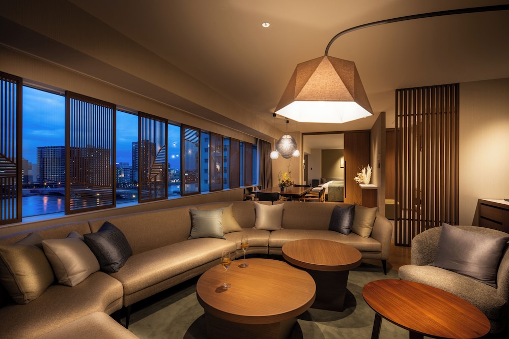 Niigata Grand Hotel 53/76