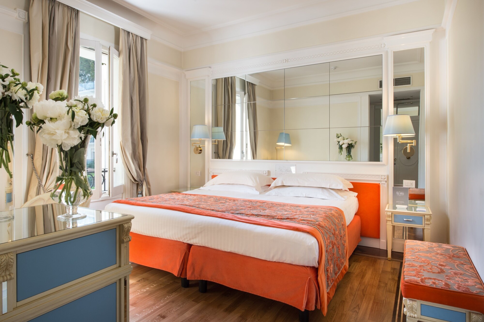 Classic, Queen Bed, Pool Side، Grand Hotel Des Bains 2/3