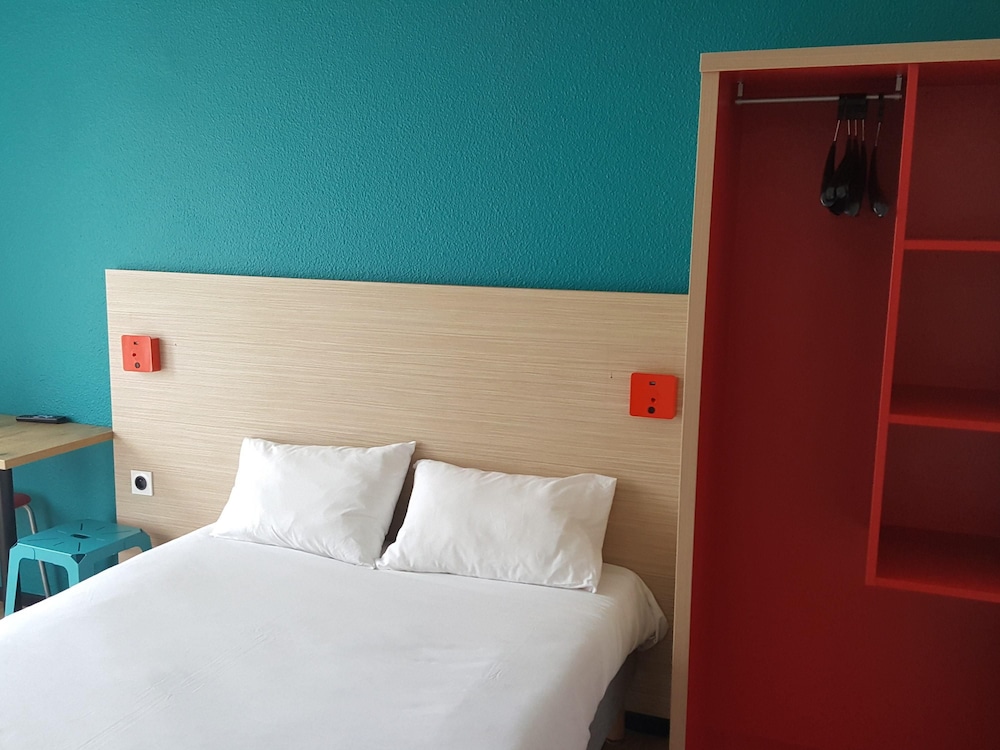 Hotel F1 Cergy Pontoise 18/49