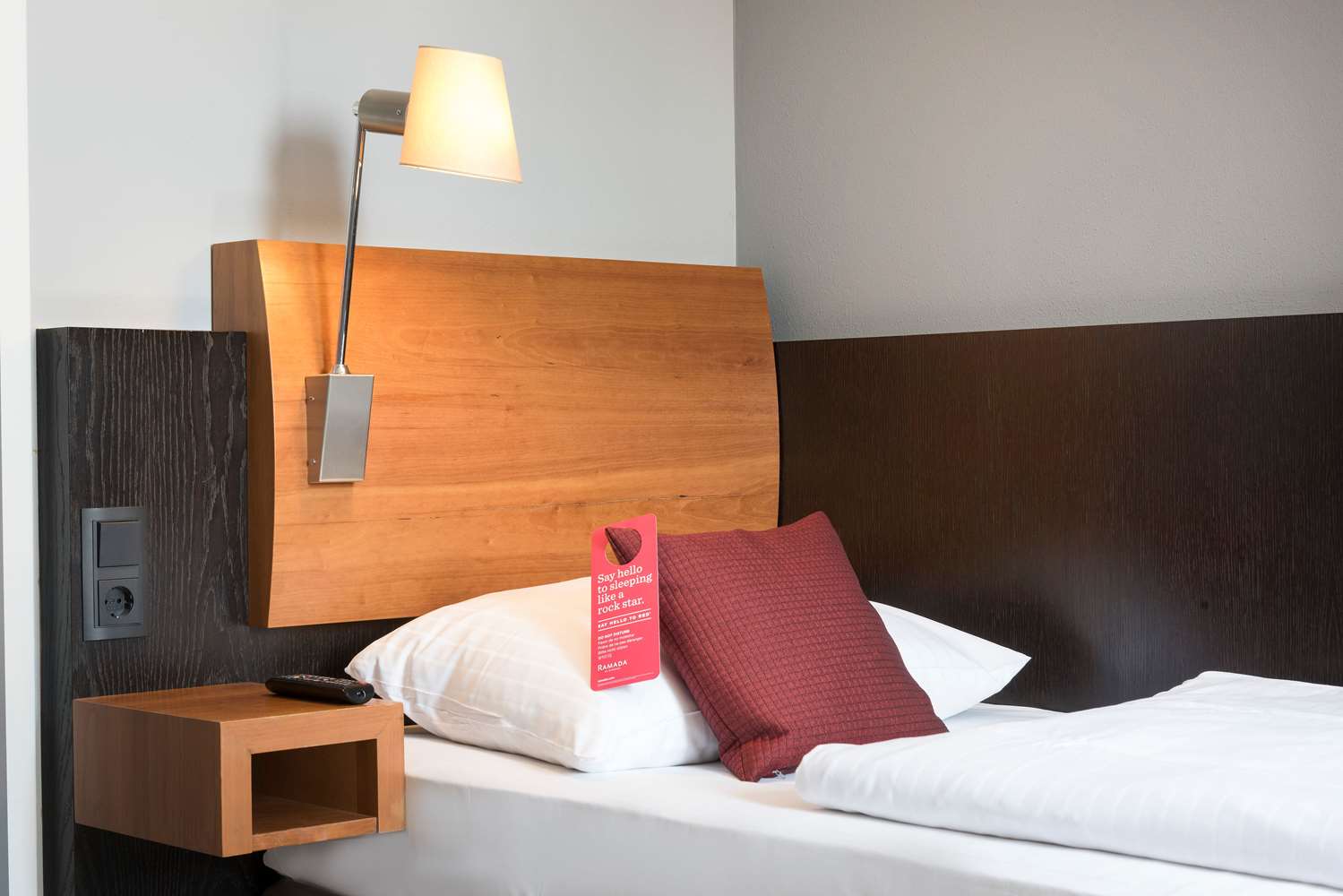 Ramada by Wyndham Muenchen Airport 7/28