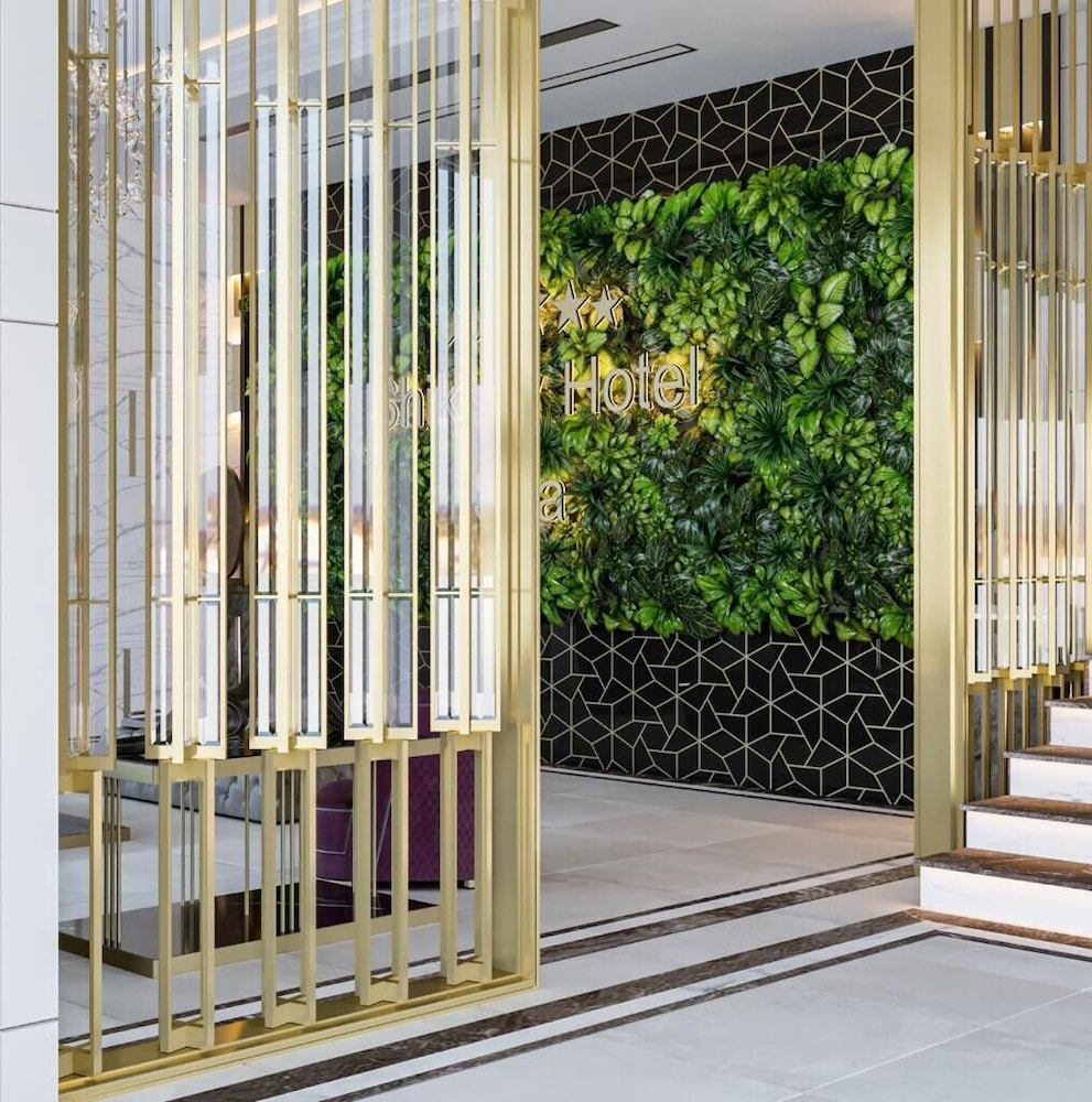 Port Marine Hotel Baku in BAKU