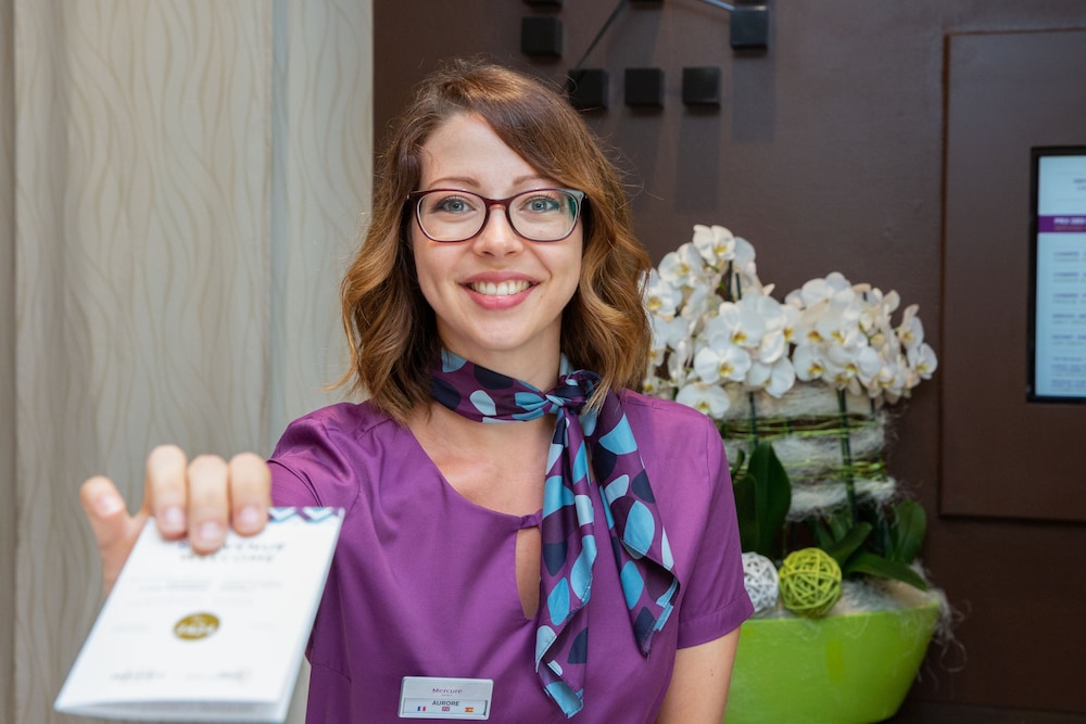 Mercure Lyon Est Chaponnay 24/71