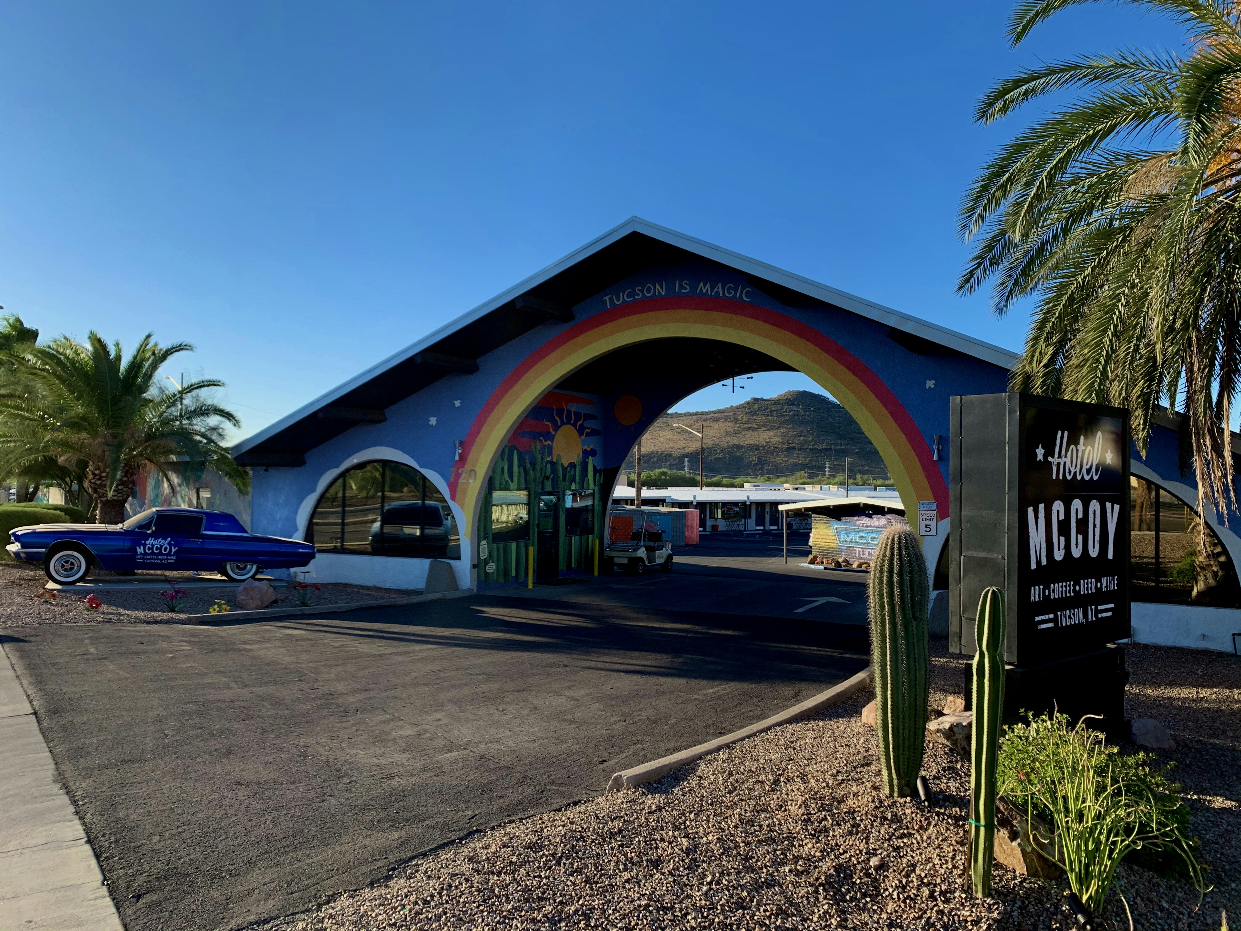 Hotel Mccoy - Art Coffee Beer Wine 44/47
