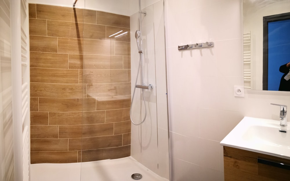 Hotellerie Du Val D'or 44/45