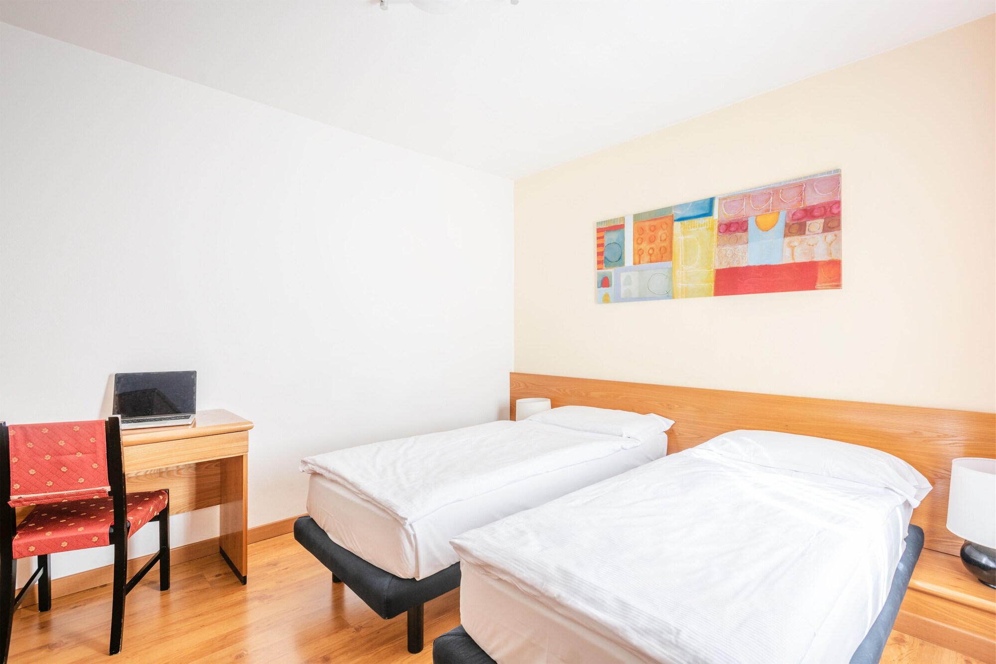 غرفة كلاسيكية بسرير مزدوج، Alpina Hotel 5/10