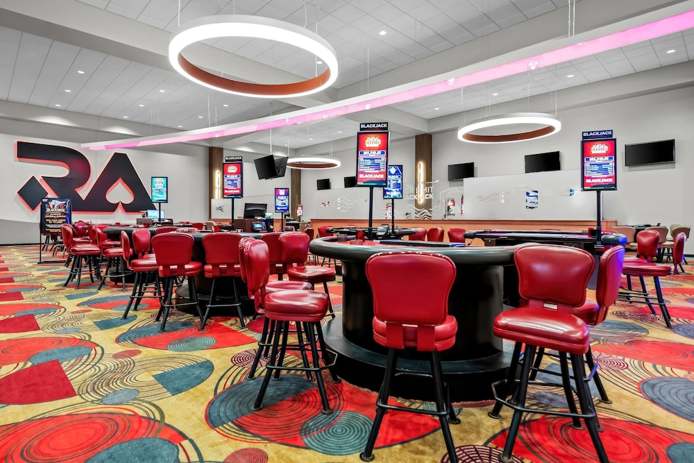 Running Aces Hotel & Casino, Trademark Collection by Wyndham 57/73