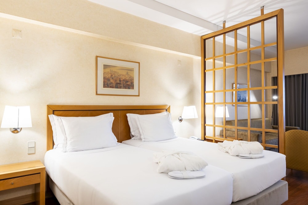 JUNIOR SUITE, STUDIO
