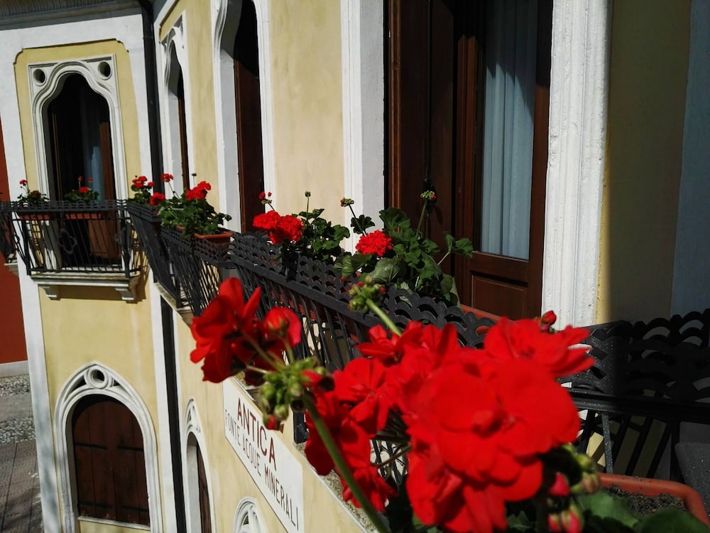 Antico Hotel Alle Acque 32/50