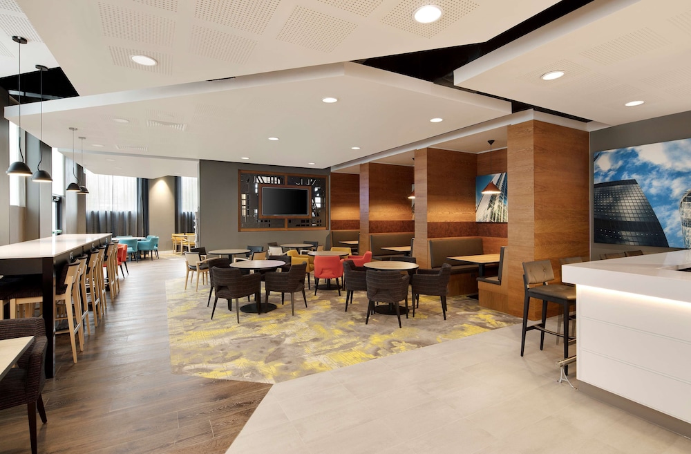 Hampton by Hilton London Docklands 21/26