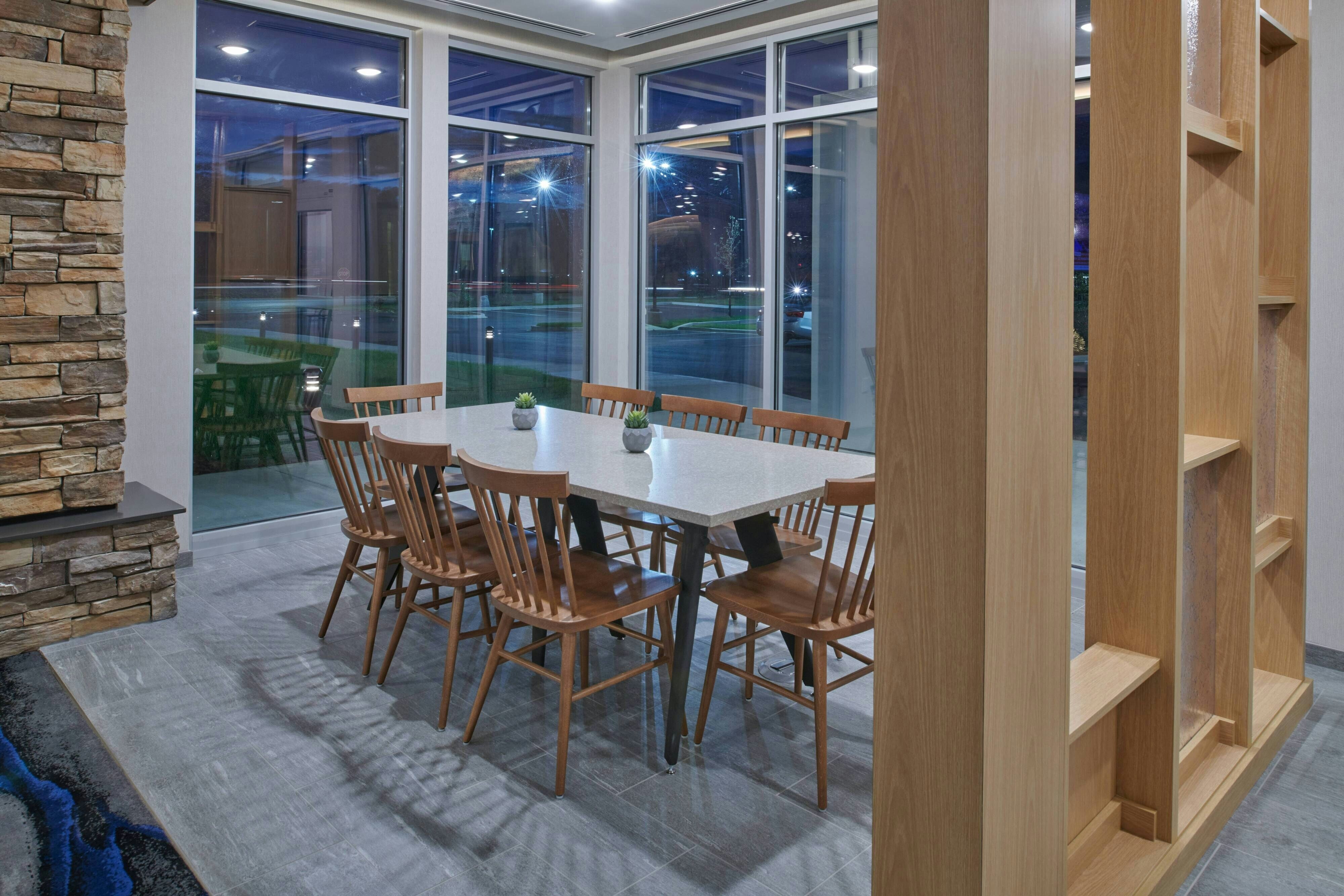 Fairfield Inn & Suites by Marriott Louisville Jeffersonville 9/16