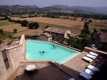 Ristorante La Bastiglia Hotel 45/50