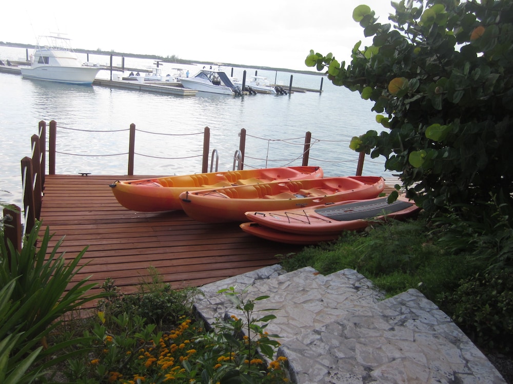 February Point Resort Estates Bb1 39/50