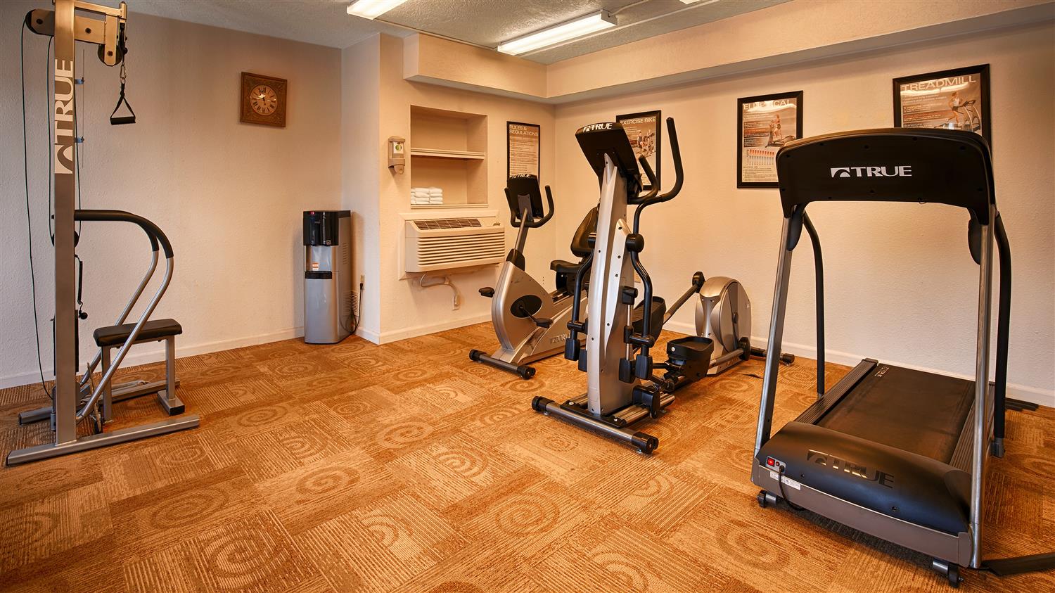 Best Western Discovery Inn 13/24