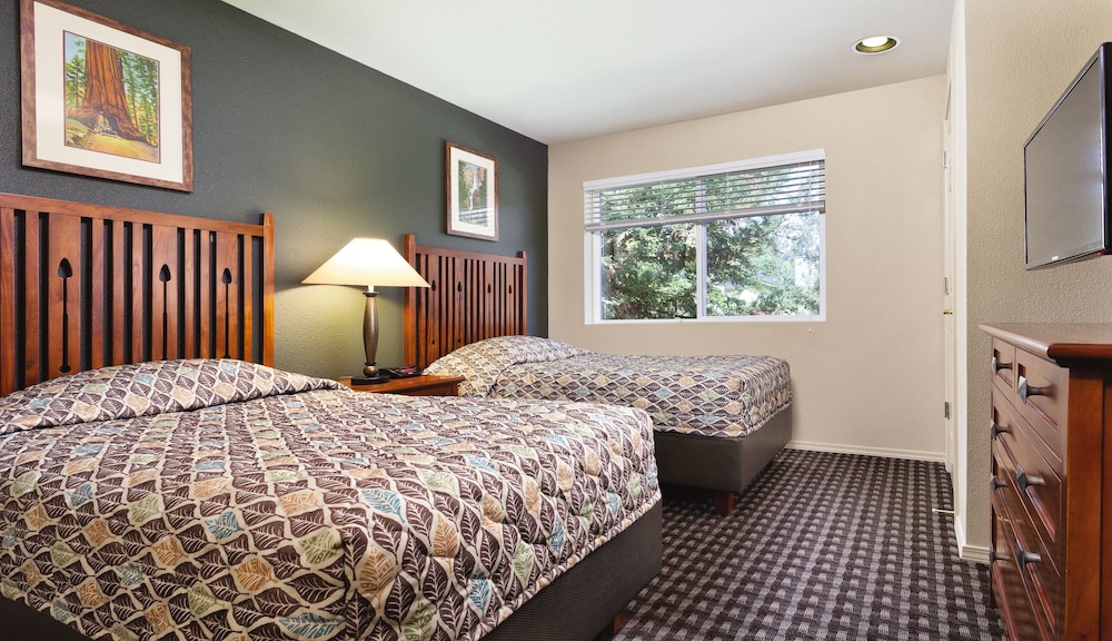 Worldmark Bass Lake 16/55
