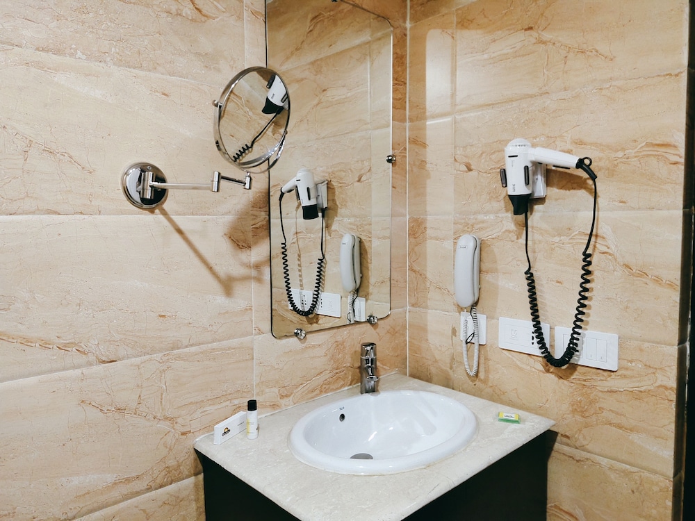 Days Hotel by Wyndham Jalandhar Jyoti Chowk 14/37