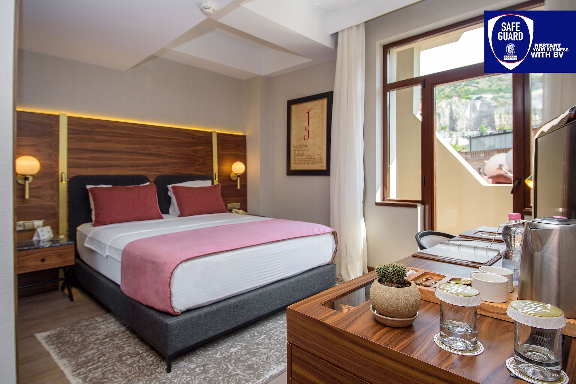 1 BEDROOM, PREMIUM, SUITE, CITY VIEW