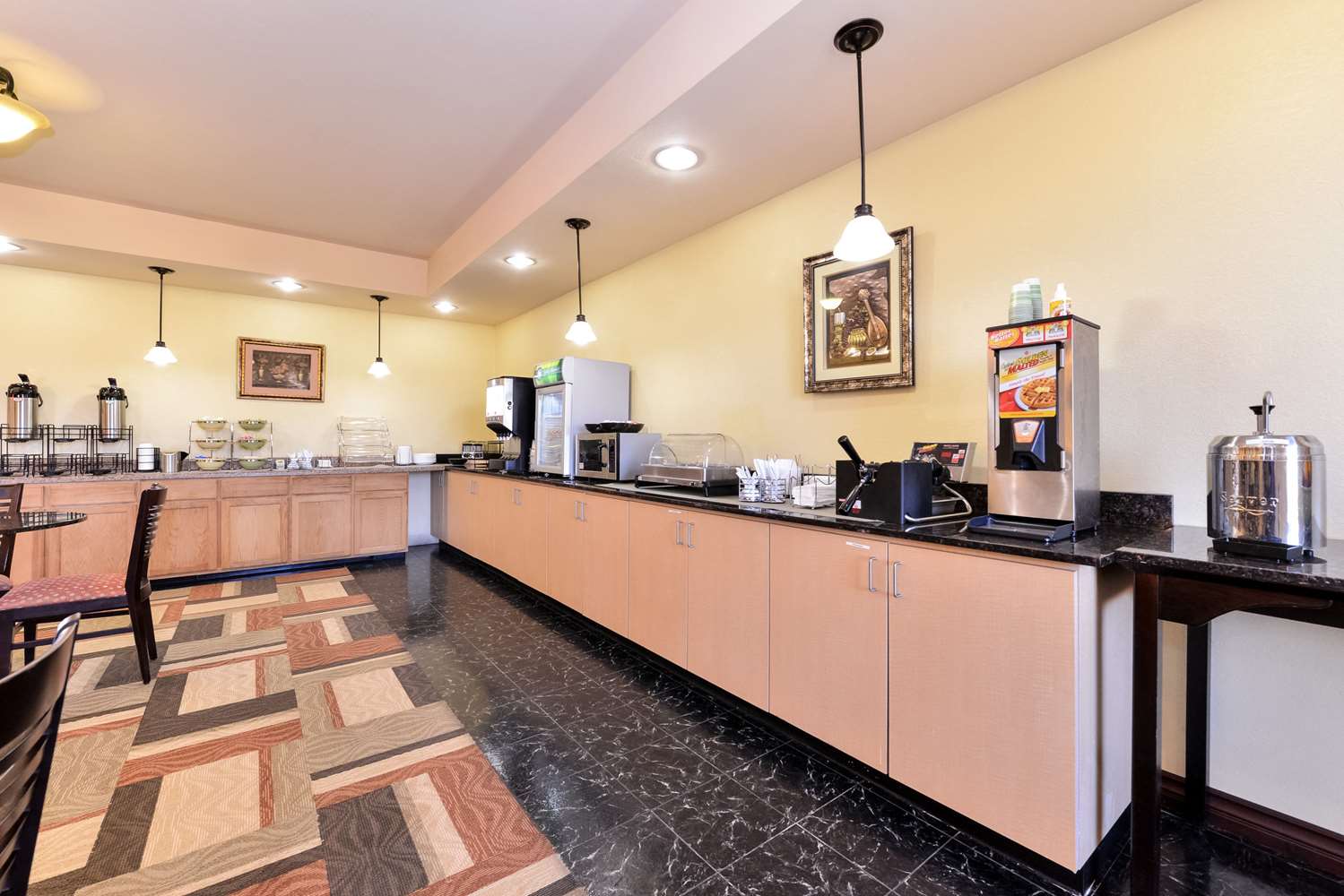 Express Inn And Suites Norman 4/16